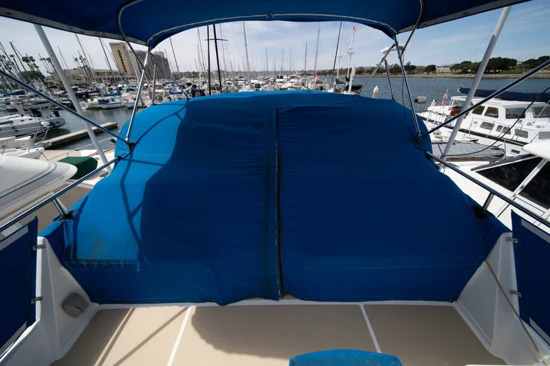 Slide: The Image of Grand Banks 47 motoryacht 1987 - 80