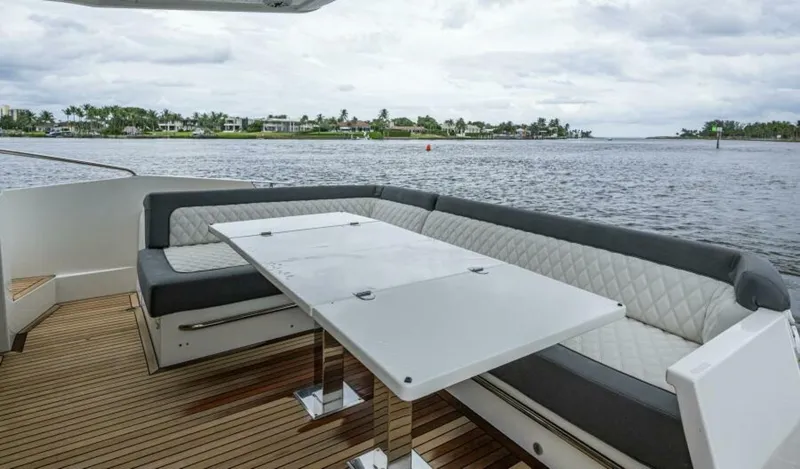 Slide: The Image of Galeon 550 Fly 2020 - 14