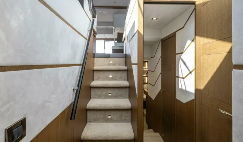 Slide: The Image of Galeon 550 Fly 2020 - 27