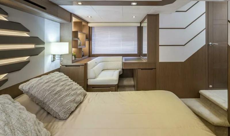 Slide: The Image of Galeon 550 Fly 2020 - 30