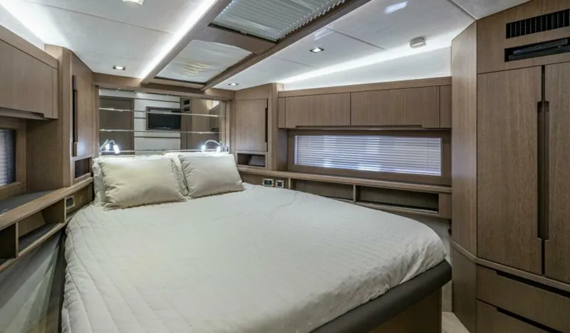 Slide: The Image of Galeon 550 Fly 2020 - 35