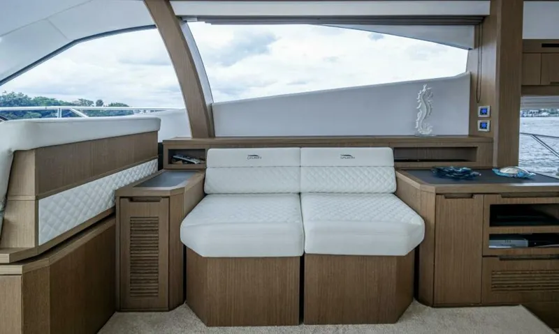 Slide: The Image of Galeon 550 Fly 2020 - 7
