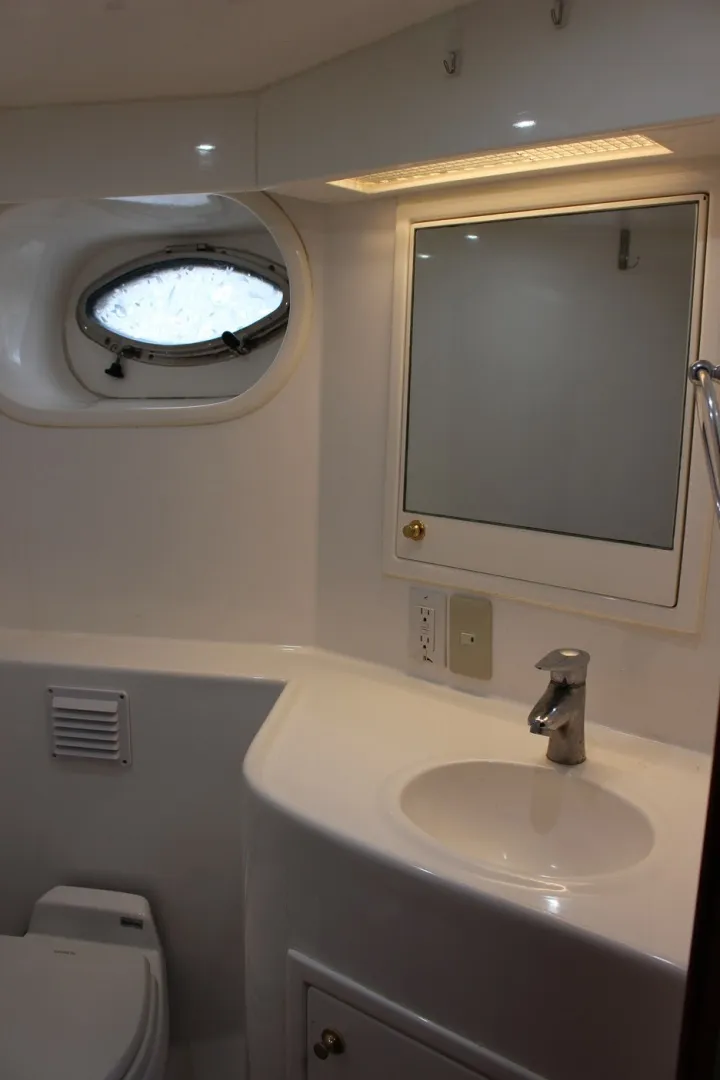 Slide: The Image of Jefferson Motor Yacht 2007 - 17