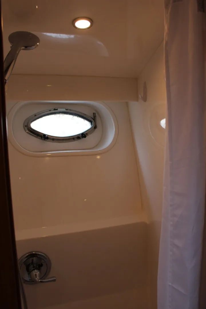 Slide: The Image of Jefferson Motor Yacht 2007 - 18