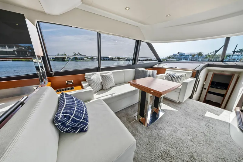 Slide: The Image of Prestige 550 2015 - 26