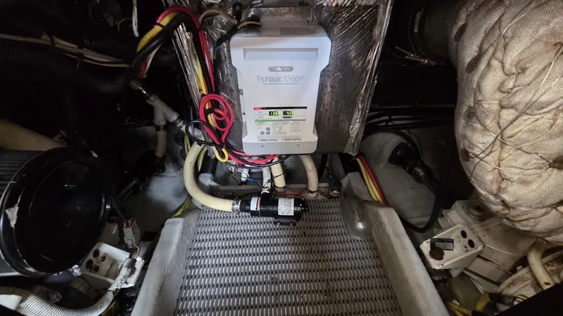 Slide: The Image of Meridian 459 Aft Cabin Cockpit Motor Yacht 2004 - 65
