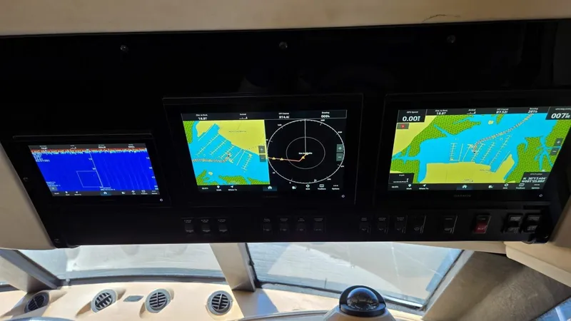 Slide: The Image of Carver Yachts 450 Voyager Pilothouse 2000 - 12