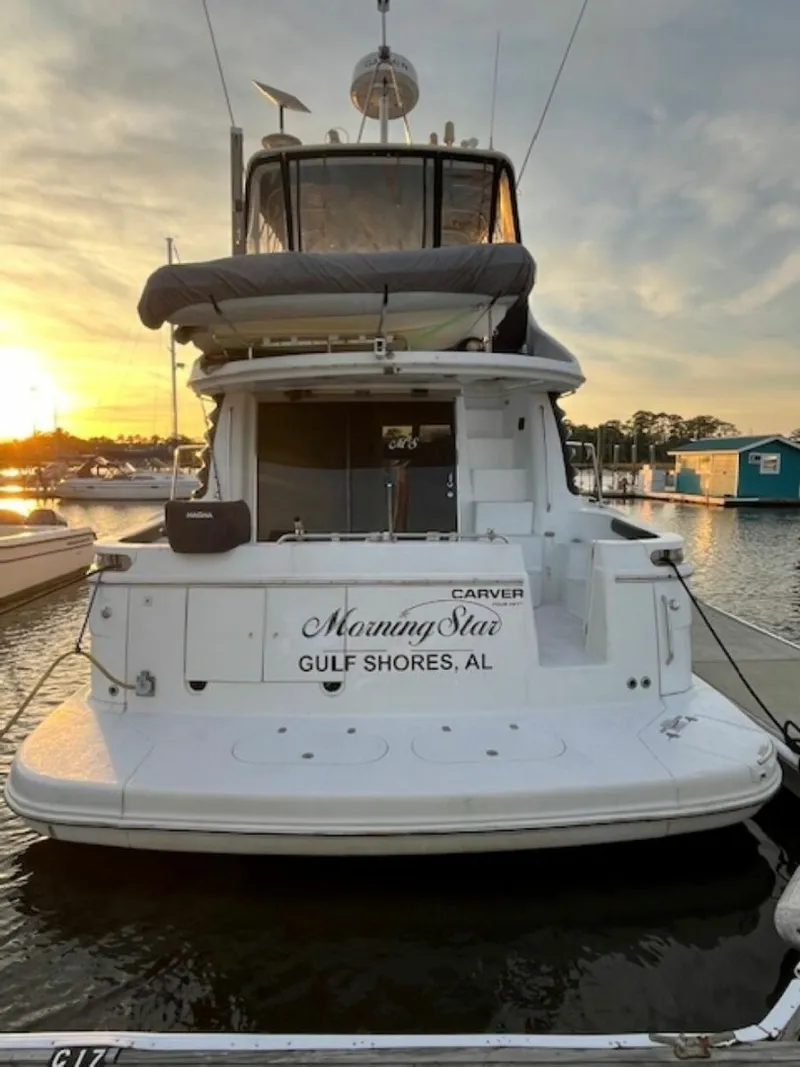 Slide: The Image of Carver Yachts 450 Voyager Pilothouse 2000 - 3