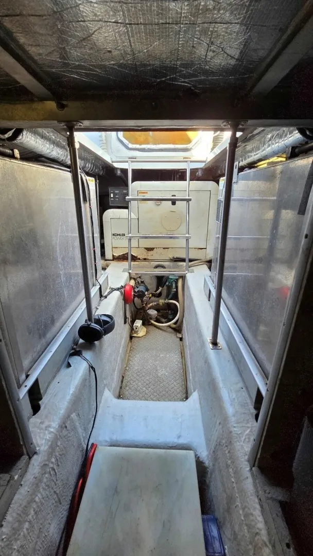 Slide: The Image of Carver Yachts 450 Voyager Pilothouse 2000 - 63
