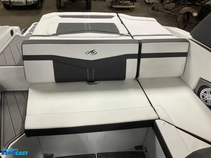 Slide: The Image of Monterey 238SS 2023 - 2