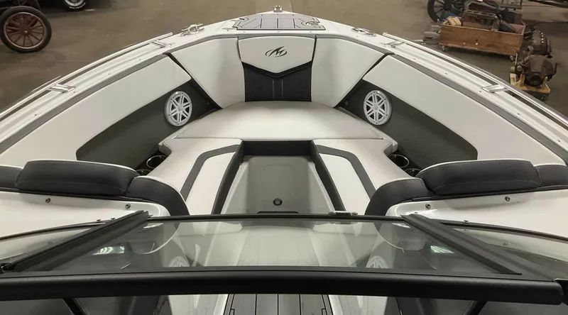 Slide: The Image of Monterey 238SS 2023 - 4