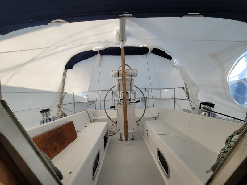Slide: The Image of Catalina 320 2006 - 18