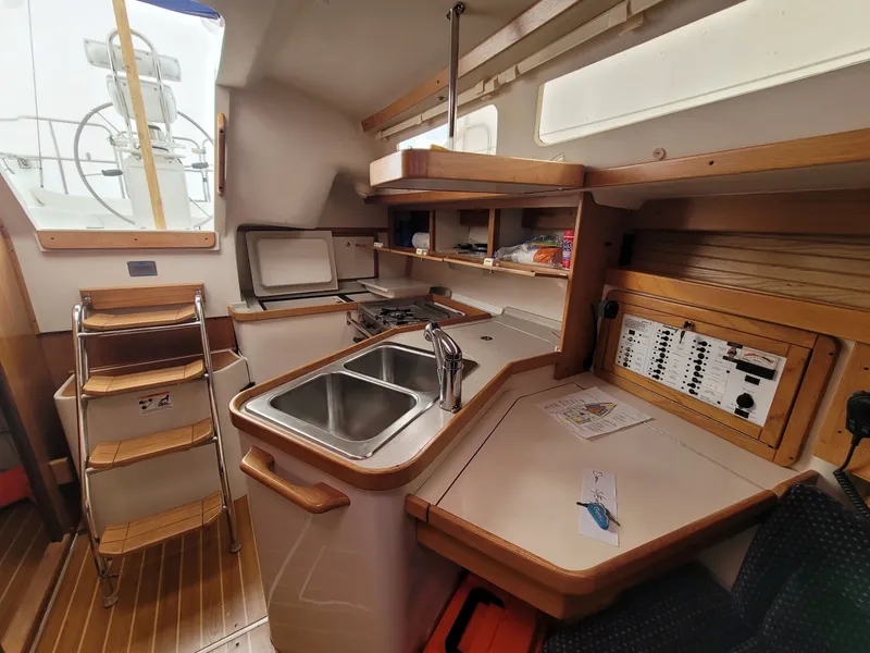 Slide: The Image of Catalina 320 2006 - 26