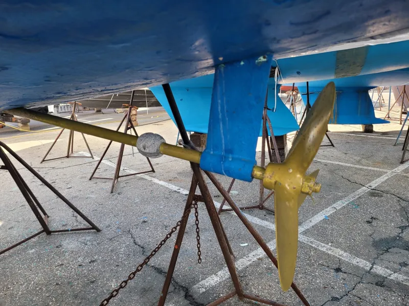 Slide: The Image of Catalina 320 2006 - 38
