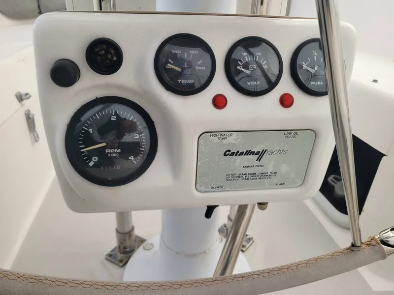Slide: The Image of Catalina 320 2006 - 9