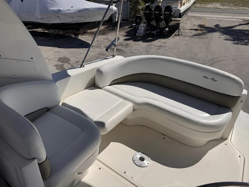 Slide: The Image of Sea Ray 260 Sundancer 2006 - 10