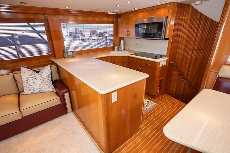 Slide: The Image of Hatteras 60 Convertible 2001 - 23