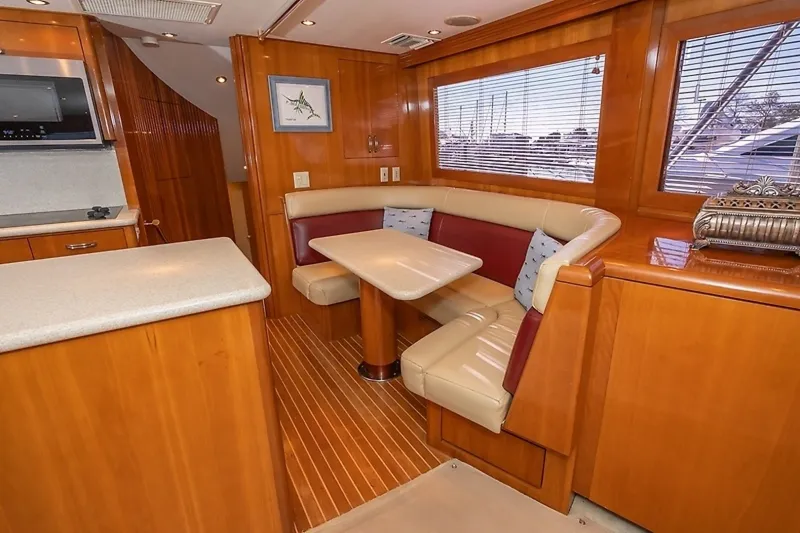 Slide: The Image of Hatteras 60 Convertible 2001 - 24