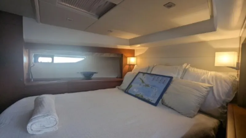 Slide: The Image of Prestige 550 Fly 2013 - 10