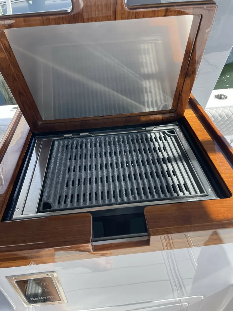 Slide: The Image of HCB 56 Suenos 2025 - 11