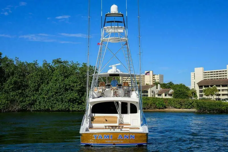 Slide: The Image of Viking 72 Convertible 2021 - 43