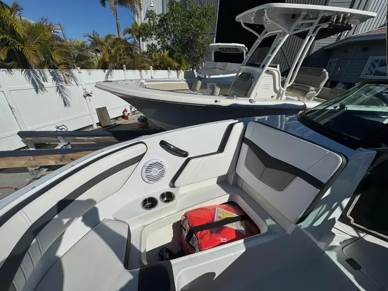 Slide: The Image of Monterey M-205 2020 - 26