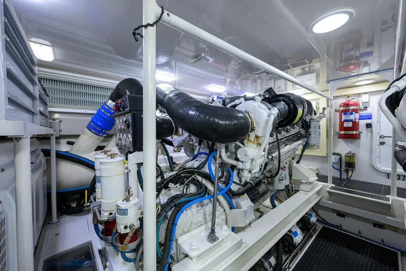 Slide: The Image of Viking 68 Convertible 2008 - 45