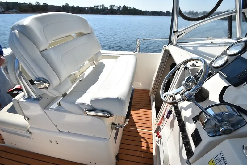 Slide: The Image of Shamrock 246 Adventurer 2007 - 38