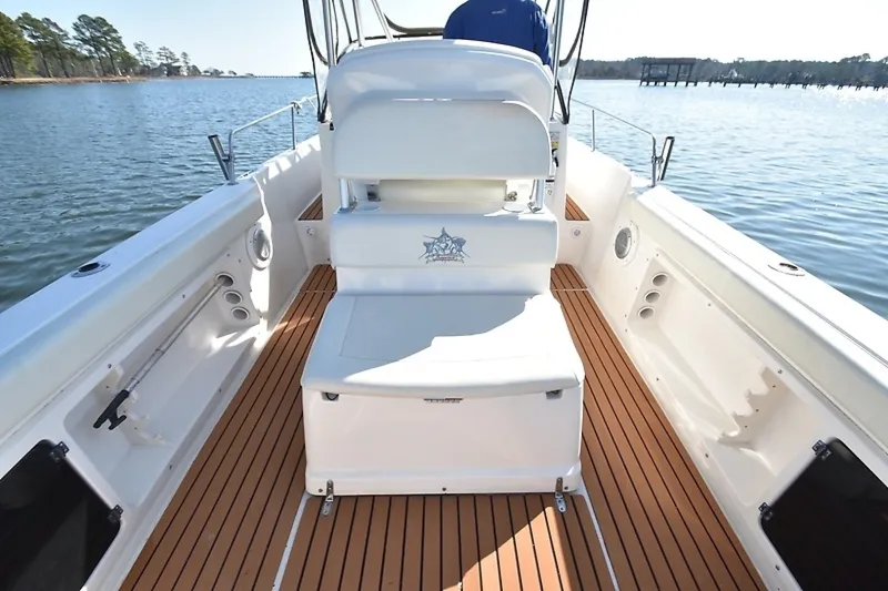 Slide: The Image of Shamrock 246 Adventurer 2007 - 7