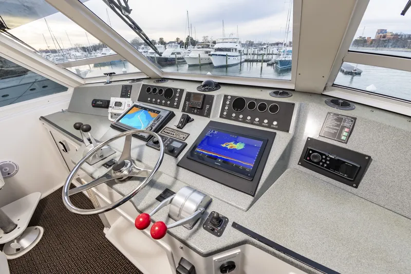 Slide: The Image of Viking Cockpit Sport Yacht 2000 - 13
