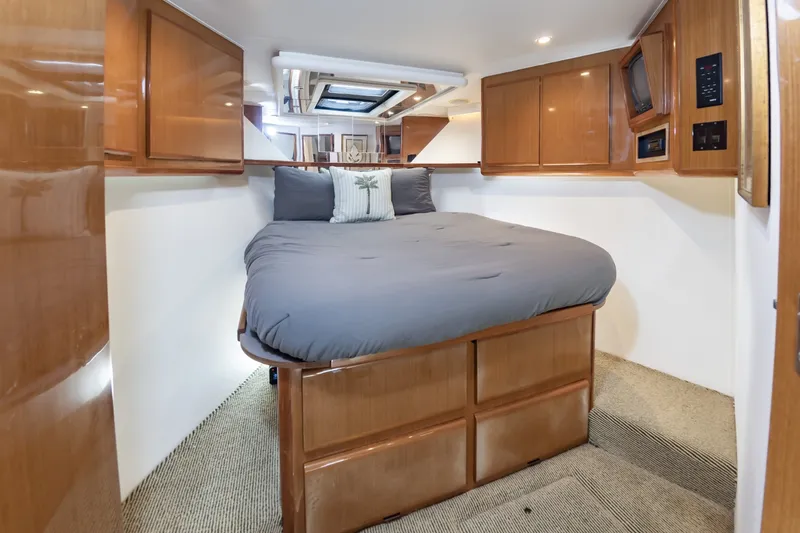 Slide: The Image of Viking Cockpit Sport Yacht 2000 - 40
