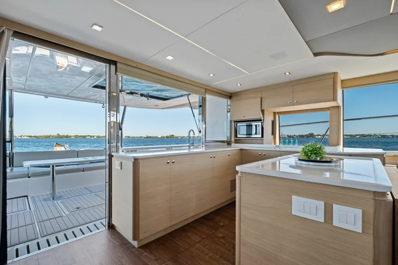 Slide: The Image of Aquila 54 Yacht 2022 - 18