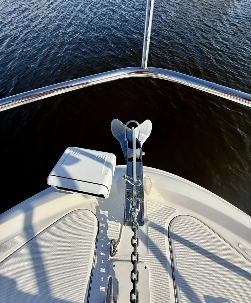 Slide: The Image of Sea Ray 390 Motor Yacht 2004 - 24