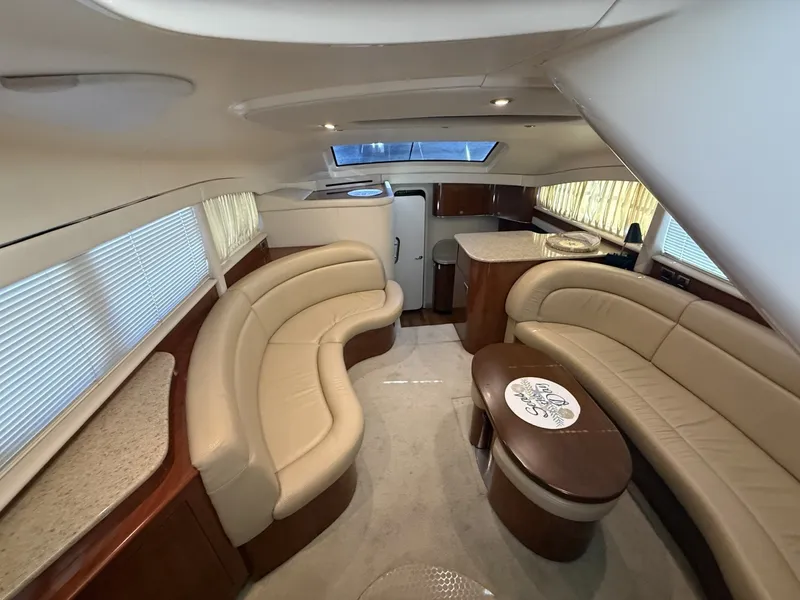 Slide: The Image of Sea Ray 390 Motor Yacht 2004 - 7