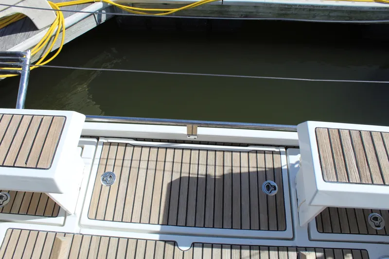 Slide: The Image of Beneteau 35 Oceanis 2016 - 16