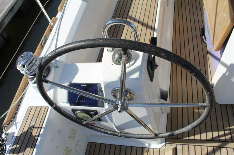 Slide: The Image of Beneteau 35 Oceanis 2016 - 19