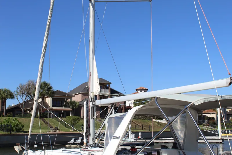 Slide: The Image of Beneteau 35 Oceanis 2016 - 40