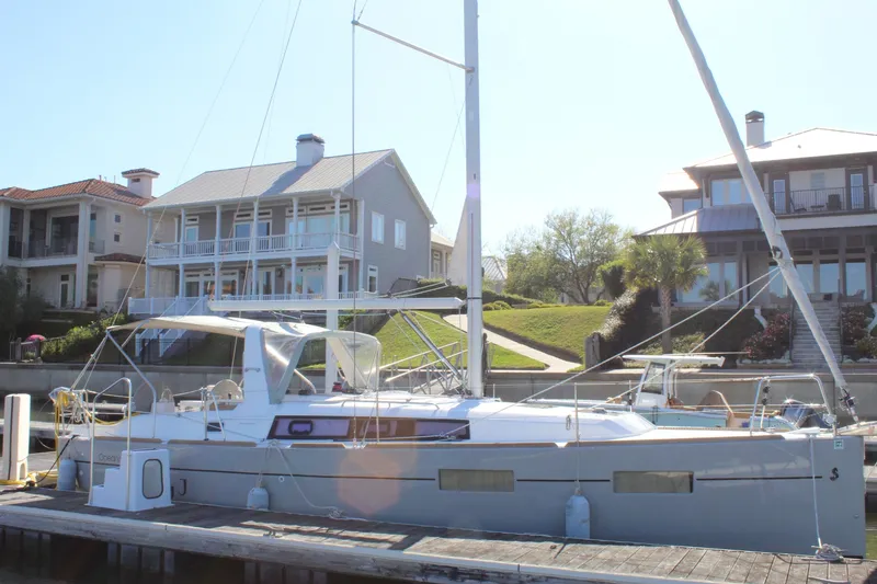 Slide: The Image of Beneteau 35 Oceanis 2016 - 7