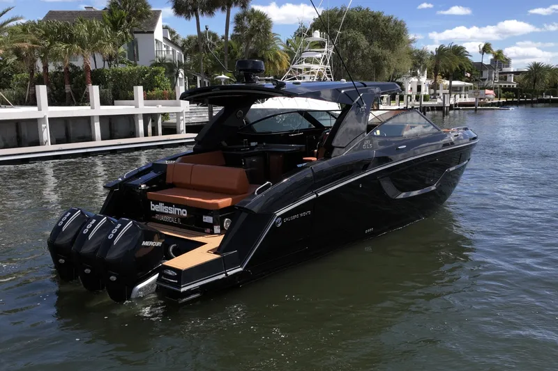Slide: The Image of Cruisers 38 GLS OB 2022 - 42