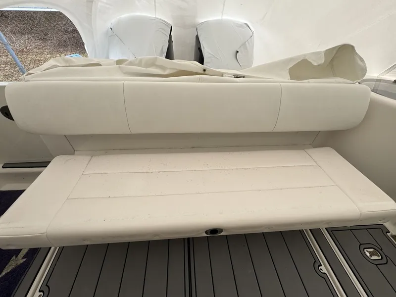 Slide: The Image of Robalo 305 2018 - 4