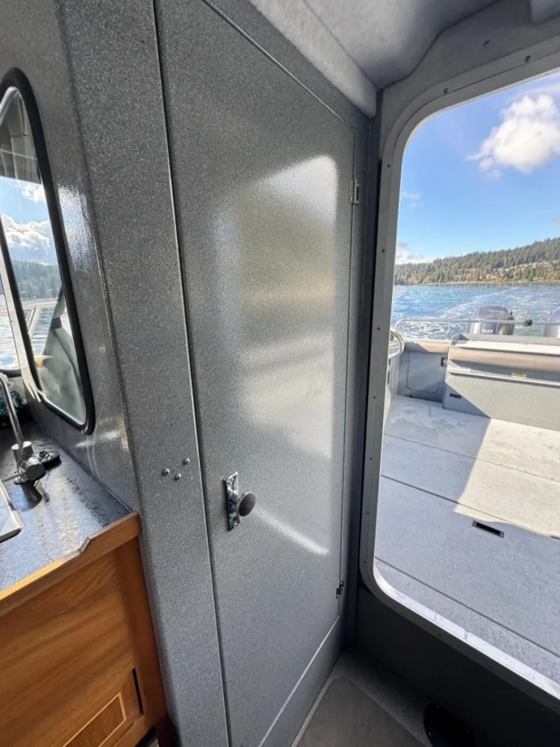 Slide: The Image of Kingfisher 2725 Weekender 2018 - 10