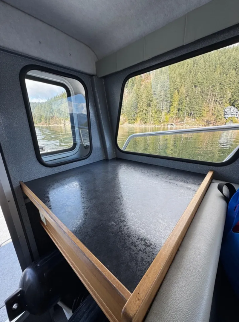 Slide: The Image of Kingfisher 2725 Weekender 2018 - 11