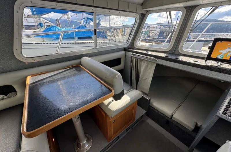 Slide: The Image of Kingfisher 2725 Weekender 2018 - 34