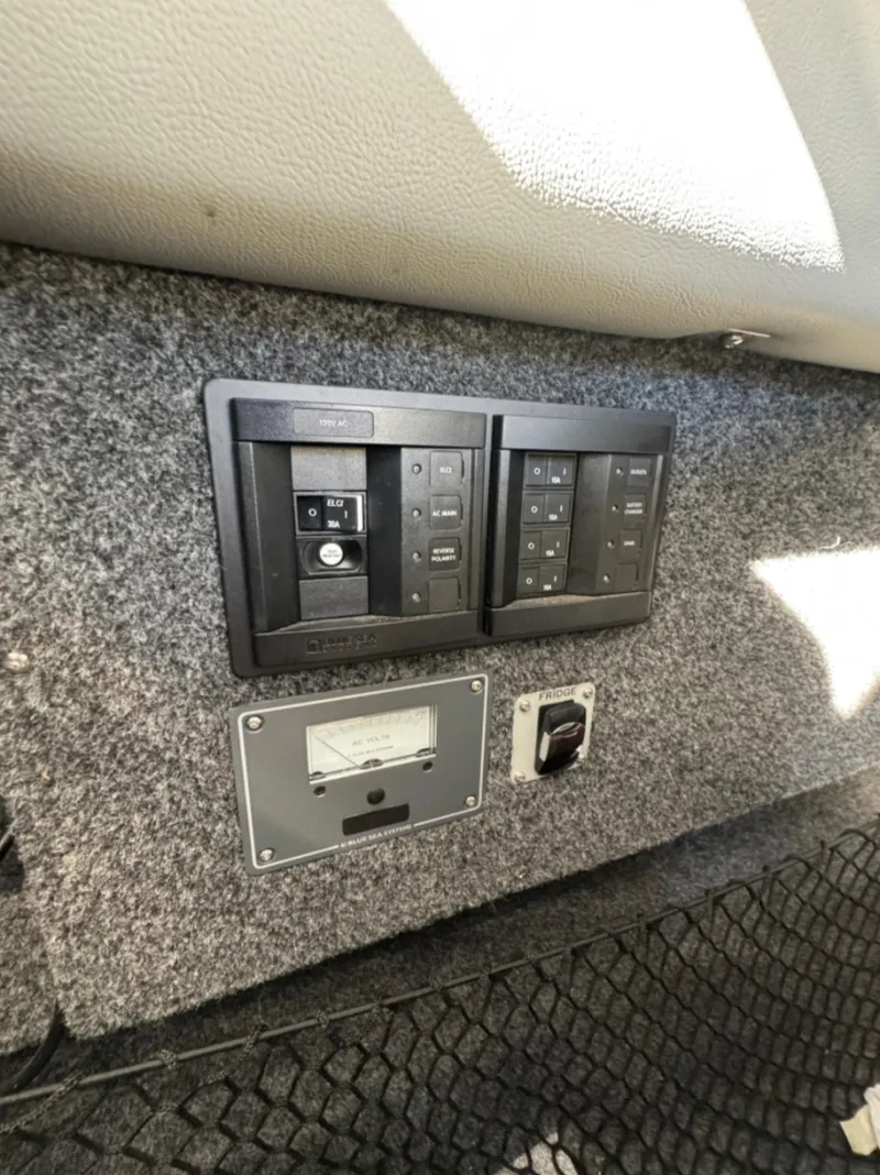 Slide: The Image of Kingfisher 2725 Weekender 2018 - 40
