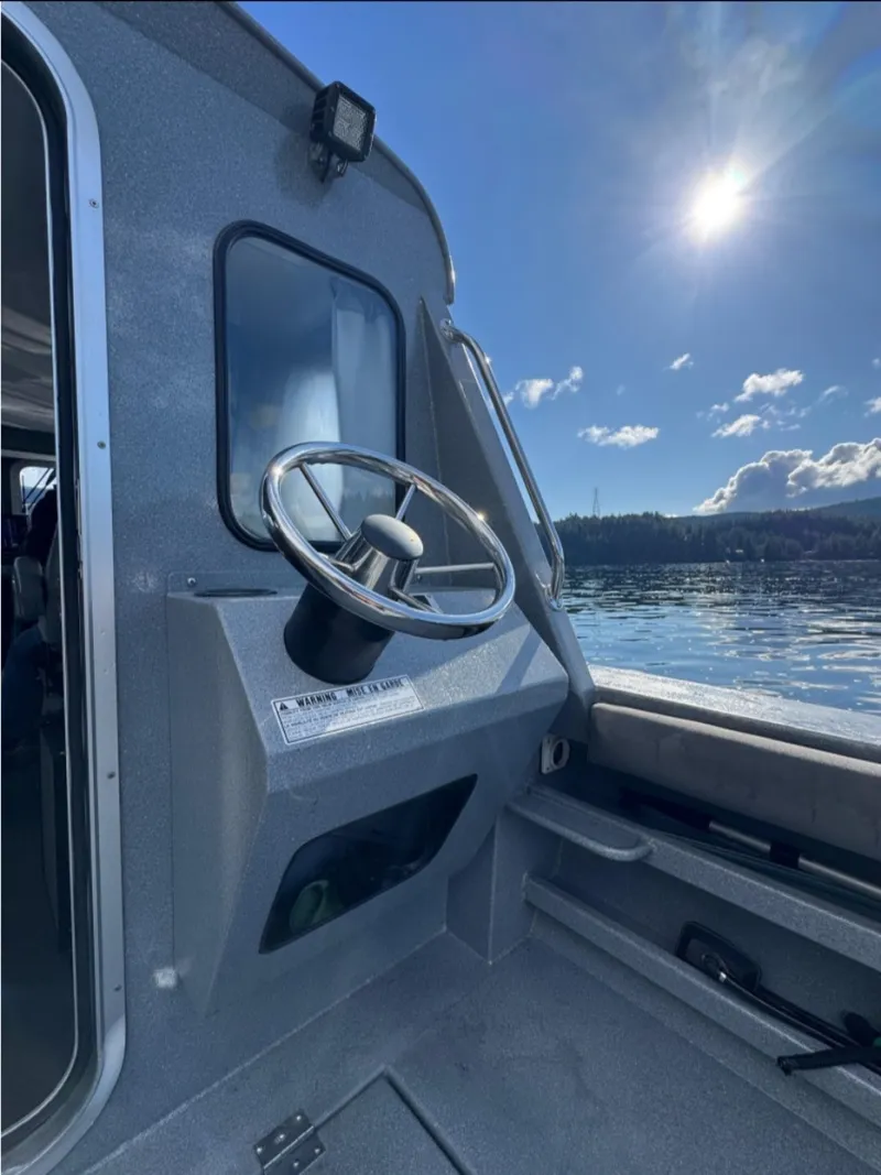 Slide: The Image of Kingfisher 2725 Weekender 2018 - 7