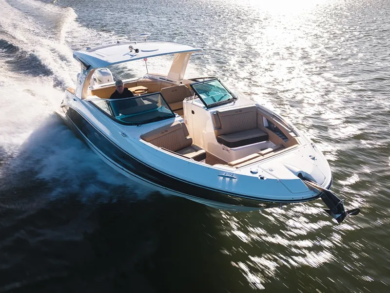 Slide: The Image of Sea Ray SLX 350 Outboard 2023 - 4