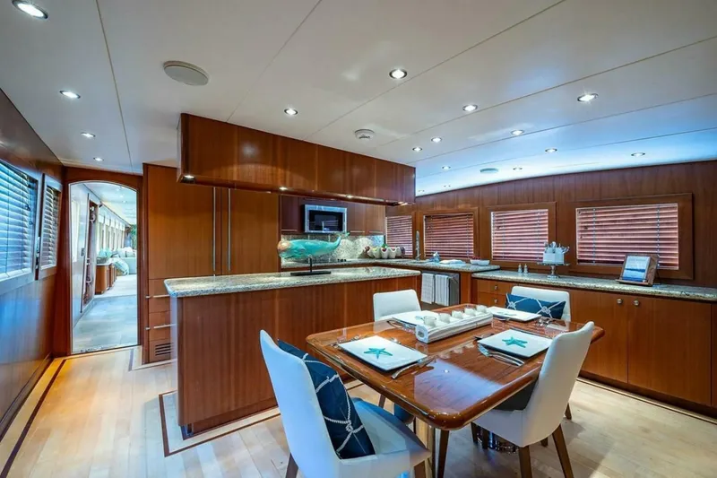 Slide: The Image of Hatteras 100 Raised Pilothouse 2003 - 6