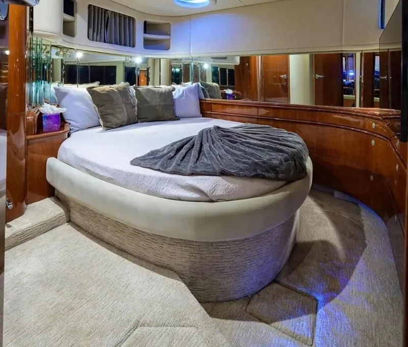 Slide: The Image of Sea Ray 550 Sundancer 2004 - 16