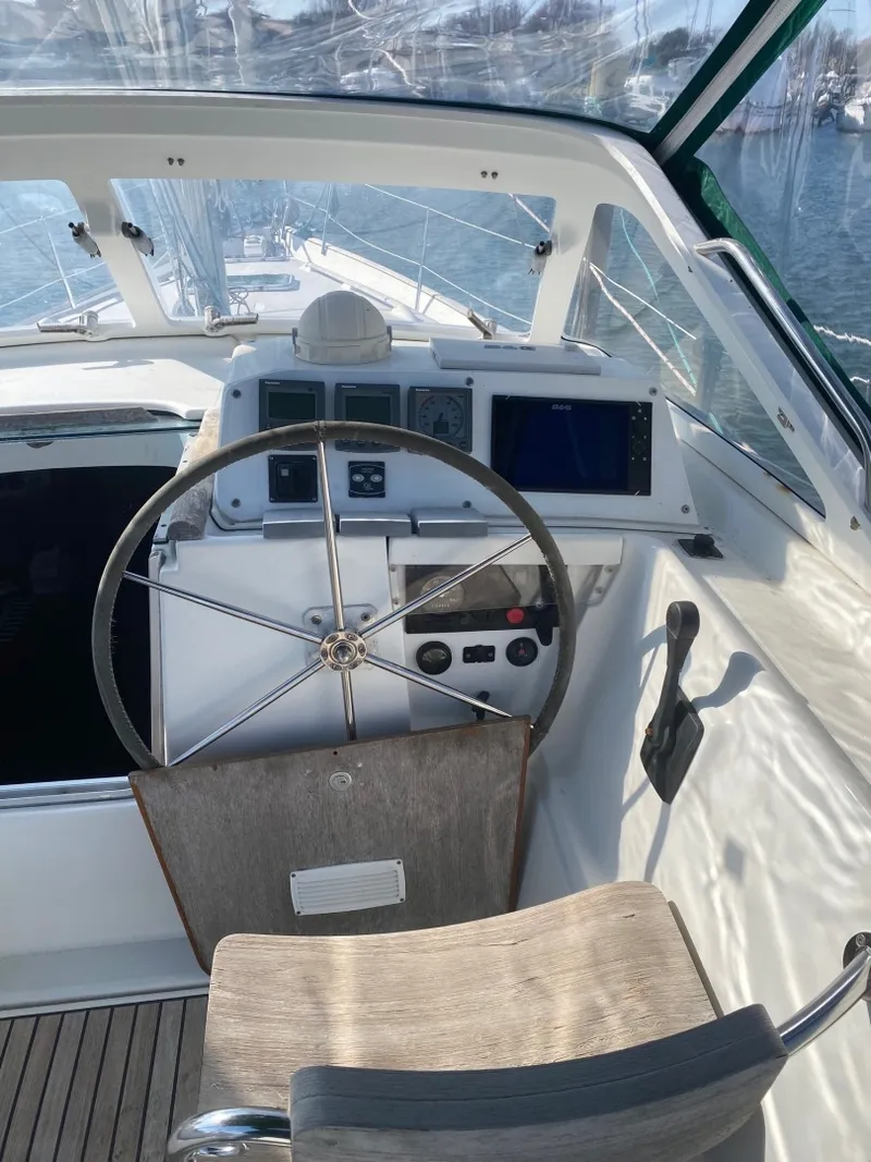 Slide: The Image of Beneteau 42 CC 2005 - 3