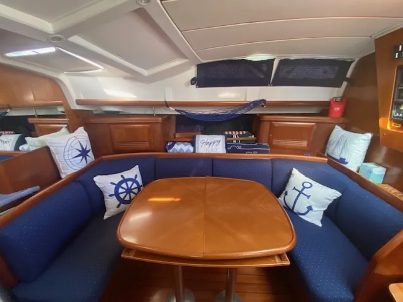 Slide: The Image of Beneteau 42 CC 2005 - 7